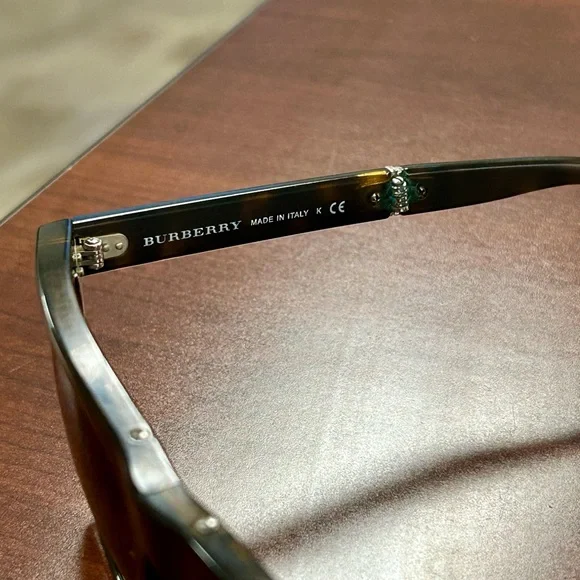 Burberry Tortoise Shell Sunglasses frame - Picture 7 of 11